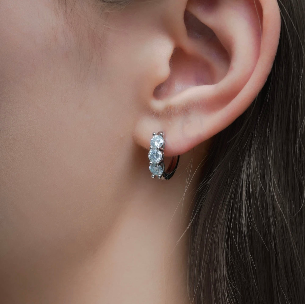 LotusKiss Moissanite Non-Pierced Maldives Blue  Adjustable Earrings